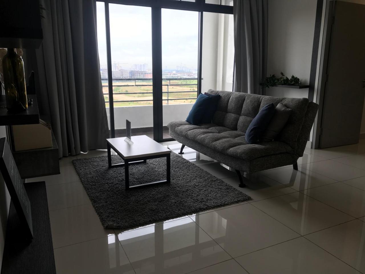 1Tebrau Premium Suites By 12Stay Johor Bahru Zewnętrze zdjęcie