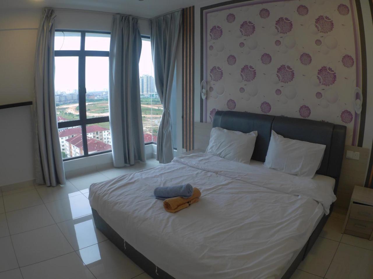 1Tebrau Premium Suites By 12Stay Johor Bahru Zewnętrze zdjęcie