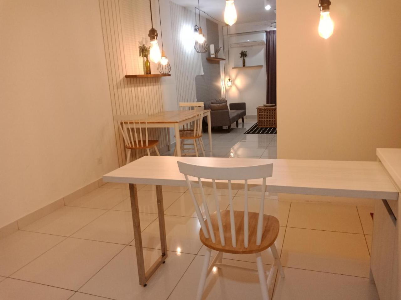 1Tebrau Premium Suites By 12Stay Johor Bahru Zewnętrze zdjęcie