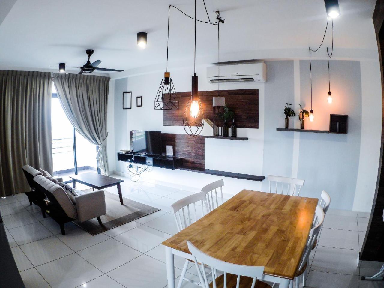 1Tebrau Premium Suites By 12Stay Johor Bahru Zewnętrze zdjęcie